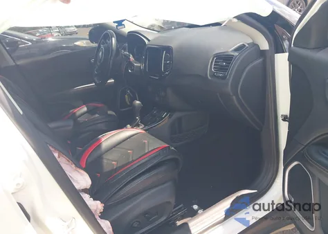 2021 Jeep Compass Limited 4X4 from USA, damaged, VIN 3C4NJDCB8MT557609